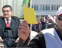 Public Workers’ Union Show Yellow Card